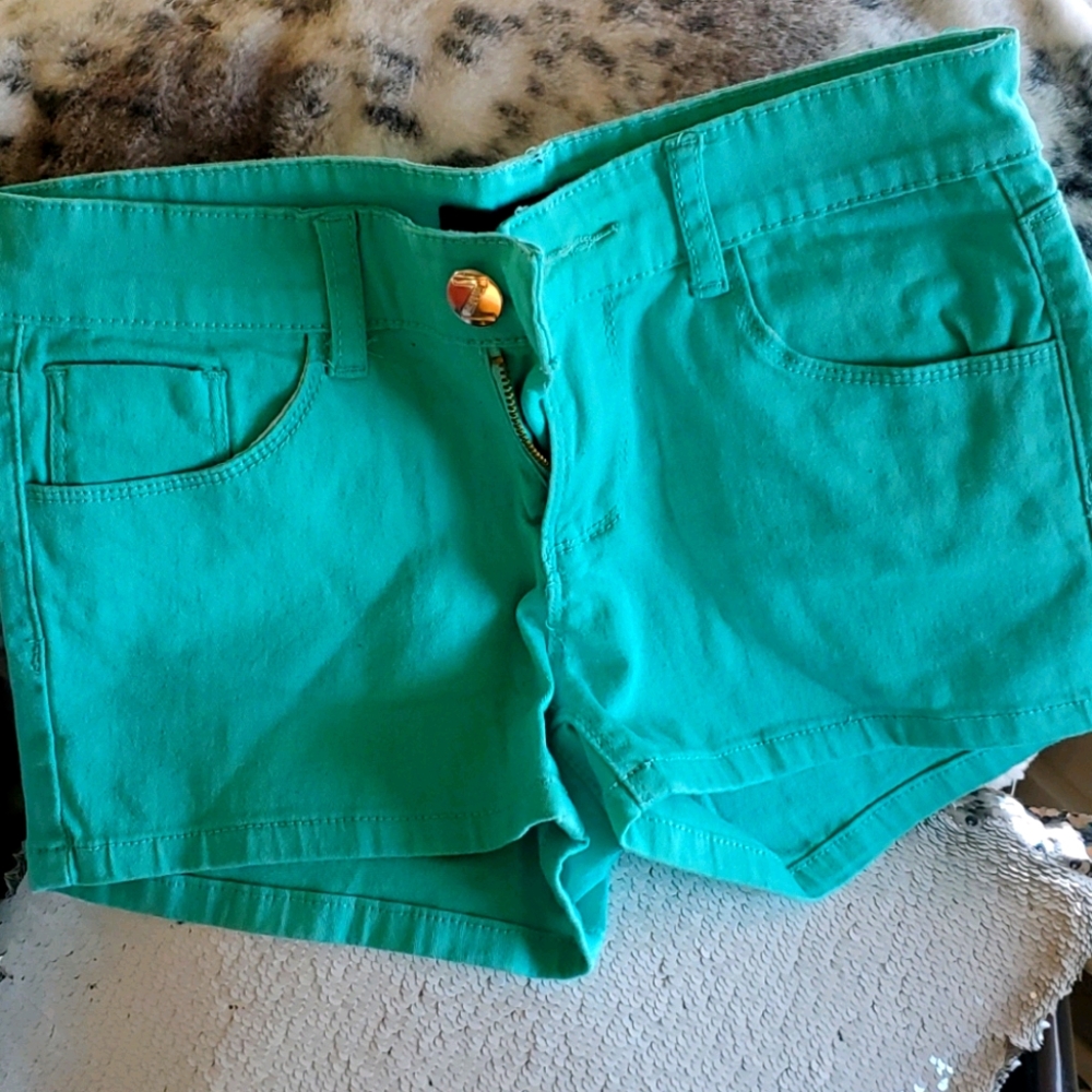 Zenana Jean shorts size small